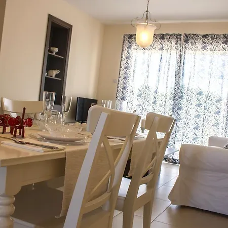 Апартаменты Domino Blue *