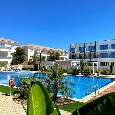 Domino Blue Paralimni