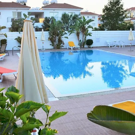Domino Blue Paralimni