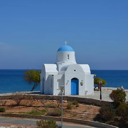 Domino Blue * Παραλίμνι